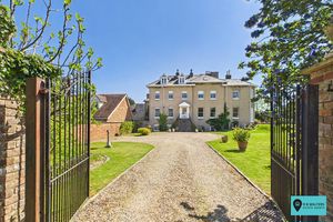 Front Aspect - click for photo gallery